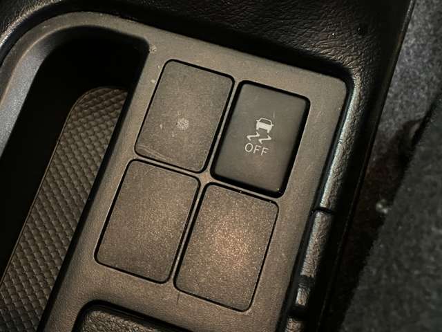トヨタ ヴィッツ １．０ Ｆ Ｍパッケージ H27年 (甲信越・北陸) 99