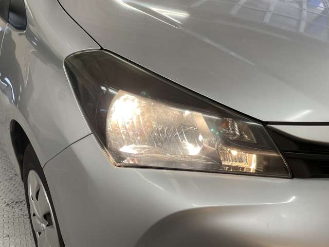 トヨタ ヴィッツ １．０ Ｆ Ｍパッケージ H27年 (甲信越・北陸) 99