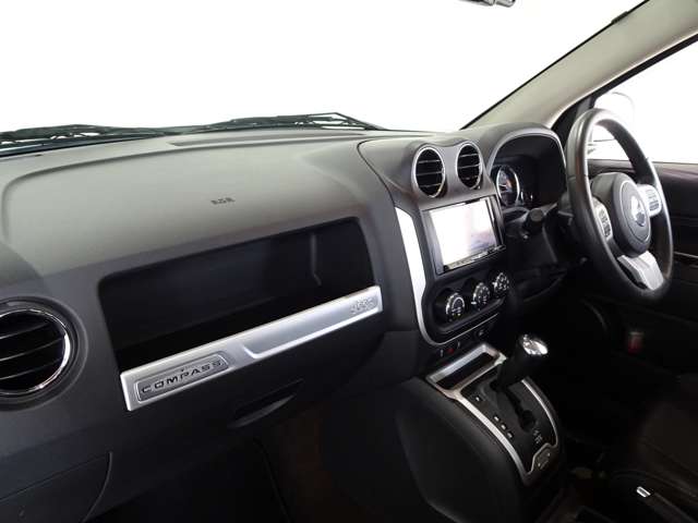 ジープ コンパス ノース ４ＷＤ H25年 (関東) 99