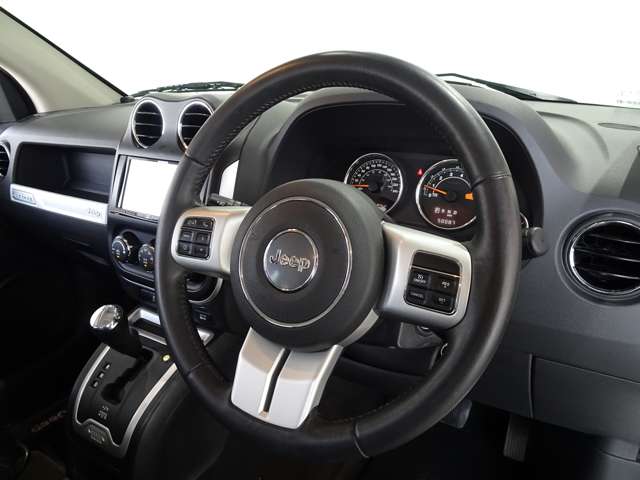 ジープ コンパス ノース ４ＷＤ H25年 (関東) 99