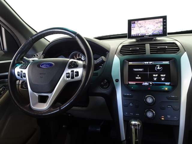 フォード エクスプローラー ＸＬＴ　エコブースト H25年 (関東) 99