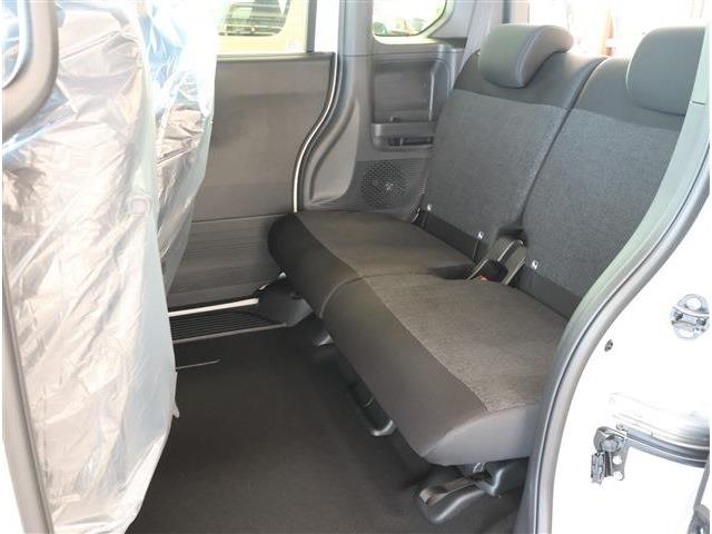 ホンダ Ｎ　ＢＯＸ カスタム ６６０ ブラック スタイル R8年 (東海) 99