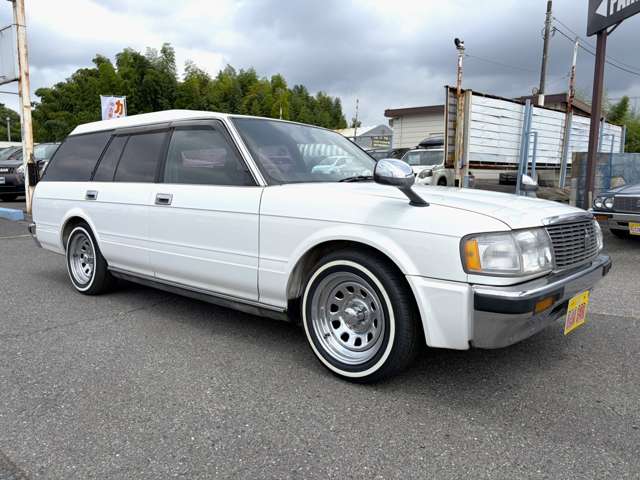 トヨタ クラウンバン ２．０ スーパーデラックス H5年 (関東) 99