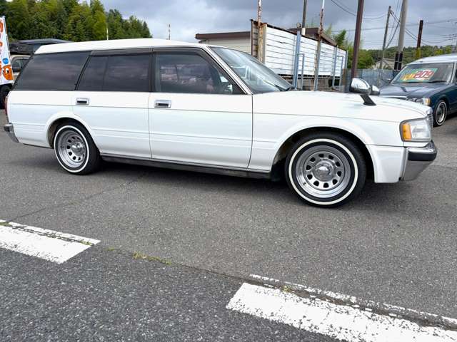 トヨタ クラウンバン ２．０ スーパーデラックス H5年 (関東) 99