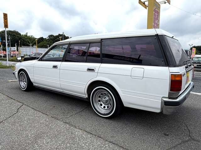 トヨタ クラウンバン ２．０ スーパーデラックス H5年 (関東) 99