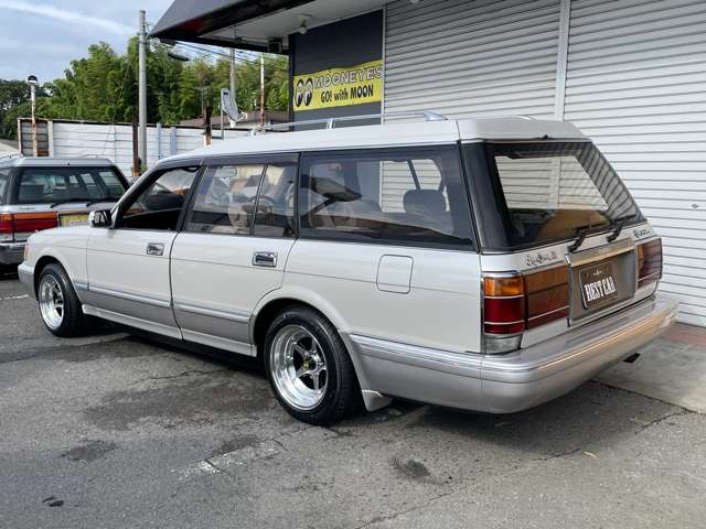 トヨタ クラウンワゴン ２．５ ロイヤルサルーン H6年 (関東) 99