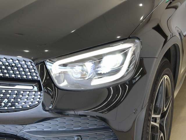 メルセデスベンツ ＧＬＣクーペ ２２０ Ｄ ４マチック ４ＷＤ R2年 (四国) 99