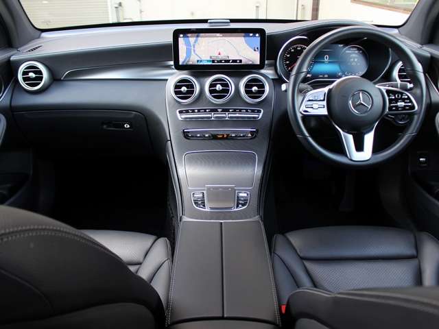 メルセデスベンツ ＧＬＣクーペ ２２０ Ｄ ４マチック ４ＷＤ R2年 (四国) 99