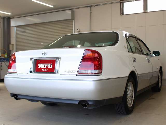 トヨタ クラウンマジェスタ ３．０ Ａタイプ H11年 (四国) 99