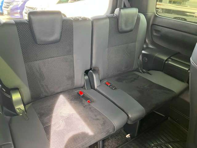 トヨタ ヴォクシー ２．０ ＺＳ 煌ＩＩＩ R3年 (四国) 99