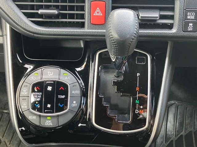 トヨタ ヴォクシー ２．０ ＺＳ 煌ＩＩＩ R3年 (四国) 99