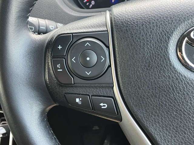 トヨタ ヴォクシー ２．０ ＺＳ 煌ＩＩＩ R3年 (四国) 99