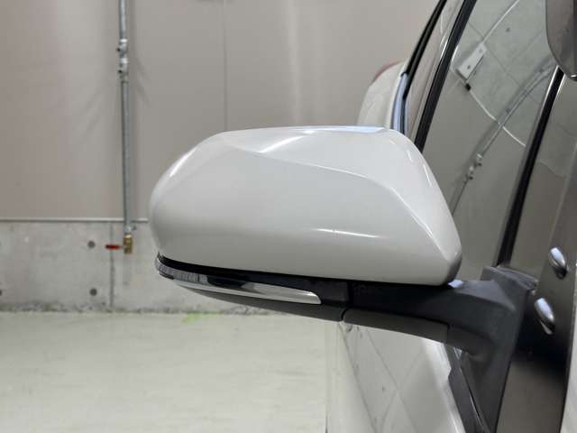 トヨタ プリウスＰＨＶ １．８ Ｓ ナビパッケージ H29年 (東北) 99