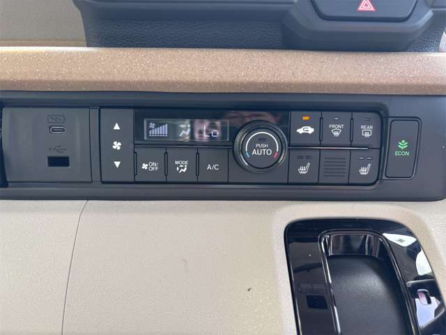 ホンダ Ｎ　ＢＯＸ ６６０ R8年 (近畿) 99