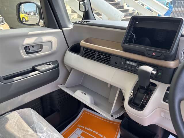 ホンダ Ｎ　ＢＯＸ ６６０ R8年 (近畿) 99