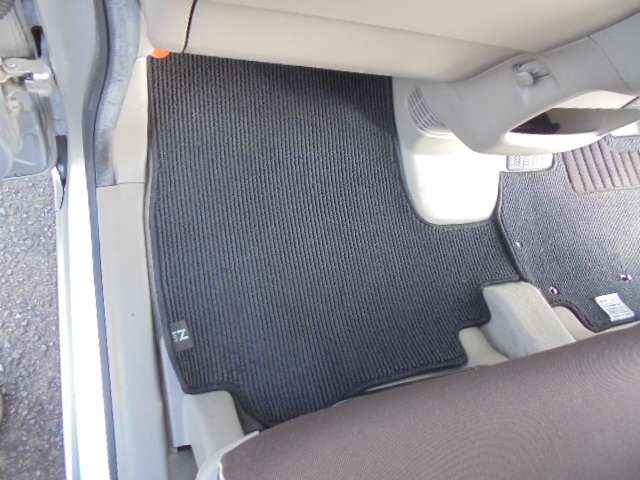ホンダ Ｎ　ＢＯＸ ６６０ Ｇ Ｌパッケージ H26年 (九州・沖縄) 99