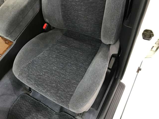 日産 グロリア ２．５ グランツーリスモ H9年 (近畿) 99