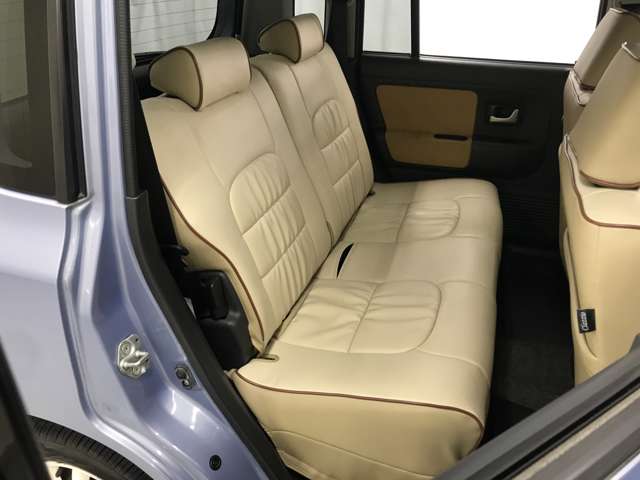 スズキ アルトラパン ６６０ Ｌ ２トーンルーフ H19年 (近畿) 99