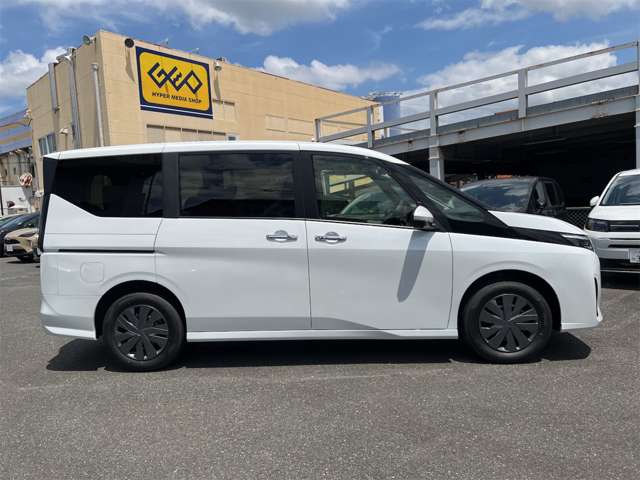 日産 セレナ ２．０ Ｘ ＸＶパッケージ R8年 (近畿) 99