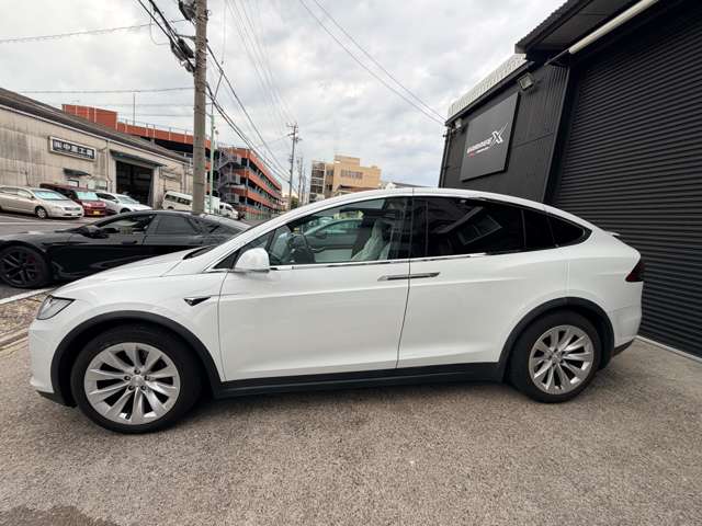 テスラ モデルＸ ９０Ｄ 白内装 H29年 (東海) 99