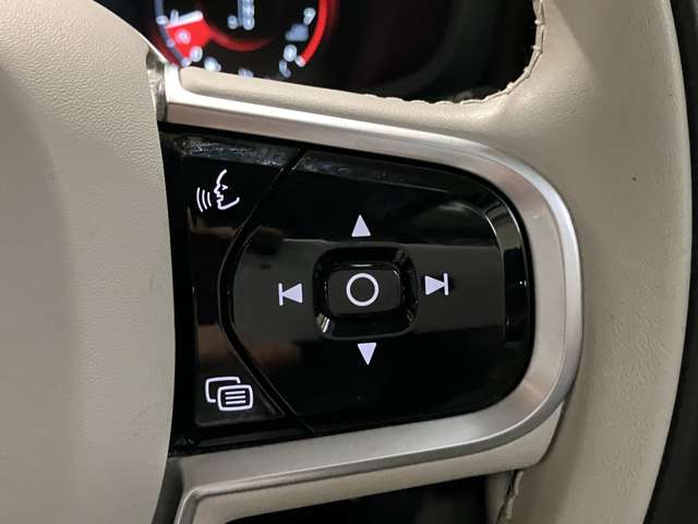 ボルボ Ｖ６０クロスカントリー Ｔ５ ＡＷＤ ４ＷＤ R2年 (関東) 99