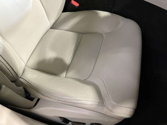 ボルボ Ｖ６０クロスカントリー Ｔ５ ＡＷＤ ４ＷＤ R2年 (関東) 99
