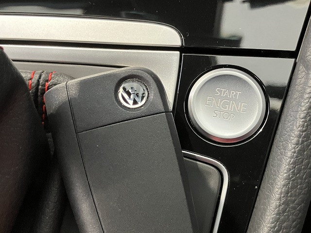 フォルクスワーゲン ゴルフ ＧＴＩ　ダイナミック R1年 (近畿) 99