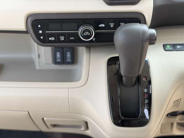 ホンダ Ｎ　ＢＯＸ ６６０ Ｇ ＥＸ ホンダセンシング H29年 (近畿) 99