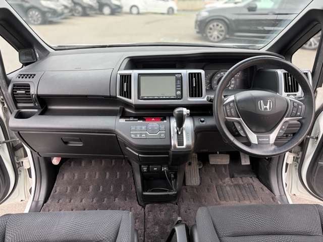 ホンダ ステップワゴン　スパーダ ２．０ スパーダ Ｚ インターナビ セレクション H24年 (近畿) 99