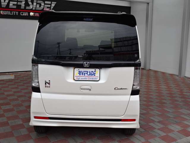 ホンダ Ｎ　ＢＯＸ ６６０ カスタムＧ ターボＳＳパッケージ H29年 (関東) 99