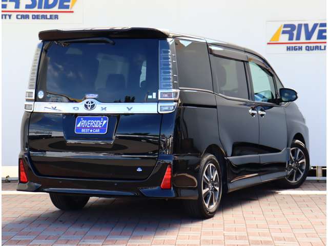 トヨタ ヴォクシー ２．０ ＺＳ 煌ＩＩＩ R3年 (関東) 99