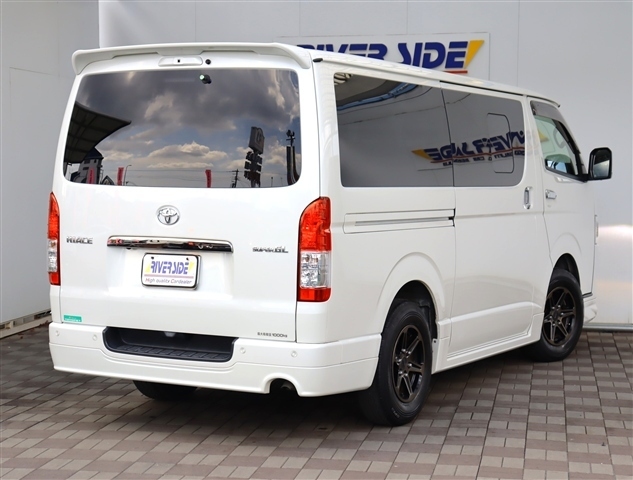 トヨタ ハイエースバン ２．０ スーパーＧＬ ダークプライムＩＩ ロングボディ R2年 (関東) 99