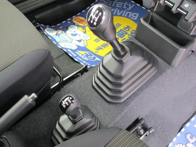 スズキ ジムニー ６６０ ＸＣ ４ＷＤ R5年 (関東) 99