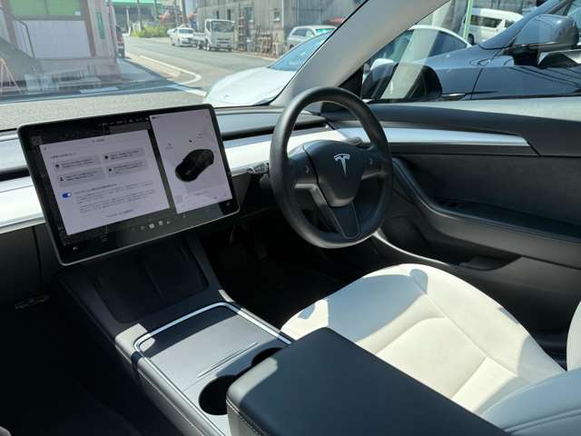 テスラ モデル３ スタンダードレンジプラス ＲＷＤ 白内装 R3年 (東海) 99
