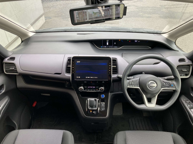 日産 セレナ １．２ Ｅ－ＰＯＷＥＲ ＸＶ R3年 (四国) 99