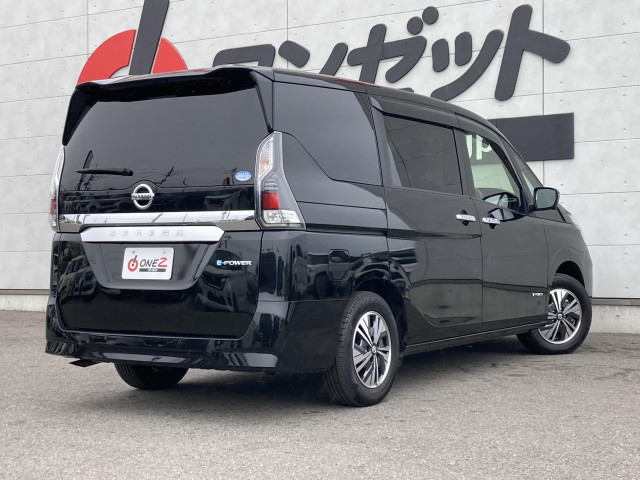 日産 セレナ １．２ Ｅ－ＰＯＷＥＲ ＸＶ R3年 (四国) 99