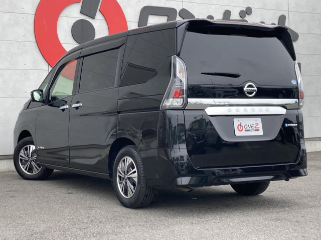 日産 セレナ １．２ Ｅ－ＰＯＷＥＲ ＸＶ R3年 (四国) 99