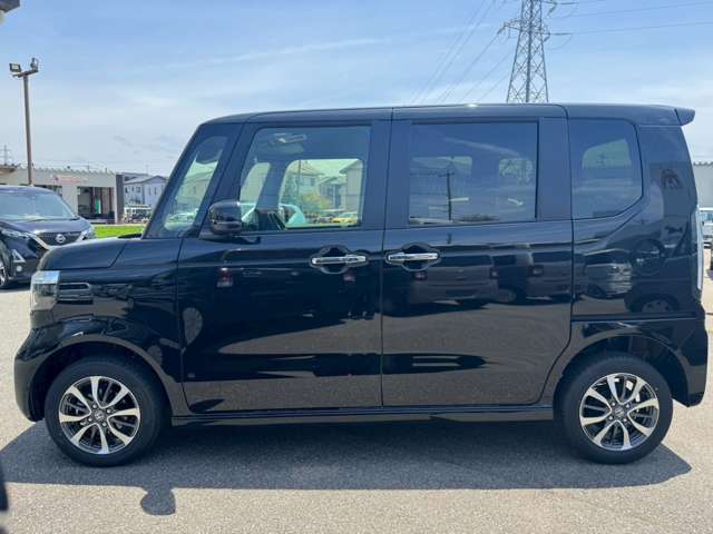 ホンダ Ｎ　ＢＯＸ カスタム ６６０ ４ＷＤ R8年 (甲信越・北陸) 99