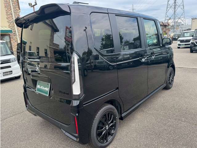 ホンダ Ｎ　ＢＯＸ カスタム ６６０ ブラック スタイル R8年 (甲信越・北陸) 99