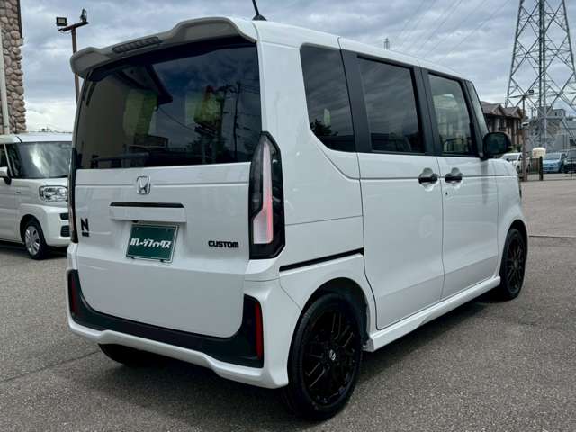 ホンダ Ｎ　ＢＯＸ カスタム ６６０ ターボ ブラック スタイル R8年 (甲信越・北陸) 99