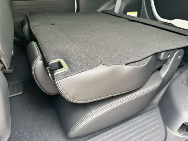ホンダ Ｎ　ＢＯＸ カスタム ６６０ ターボ ブラック スタイル R8年 (甲信越・北陸) 99