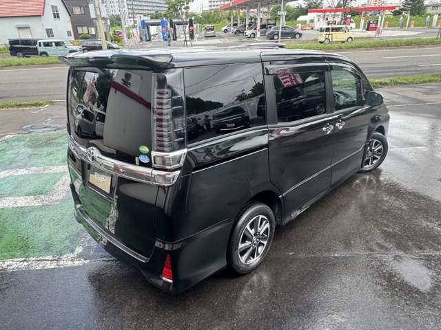 トヨタ ヴォクシー ２．０ ＺＳ 煌ＩＩ ４ＷＤ R1年 (北海道) 99