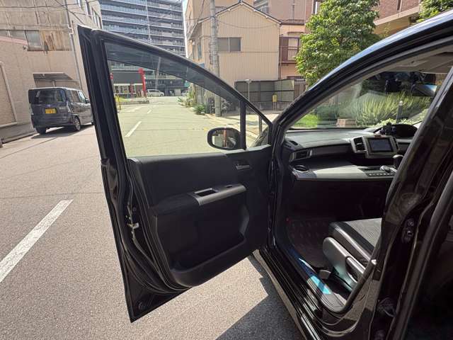 ホンダ フリード　ハイブリッド １．５ ジャストセレクション H25年 (近畿) 99