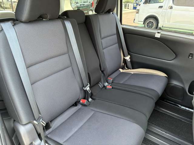 日産 セレナ ２．０ ＸＶ R3年 (東海) 99