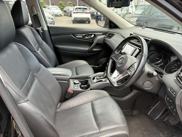 日産 エクストレイル ２．０ ２０ＸＩ Ｖセレクション ２列車 ４ＷＤ R3年 (東海) 99