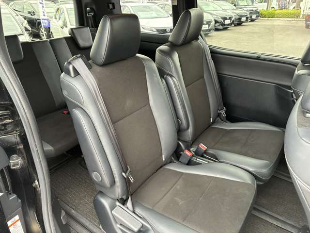 トヨタ ノア ２．０ ＳＩ ＷＸＢＩＩ R2年 (東海) 99