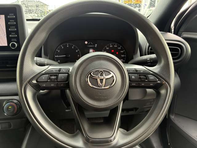 トヨタ ヤリス １．５ Ｘ ４ＷＤ R3年 (東海) 99