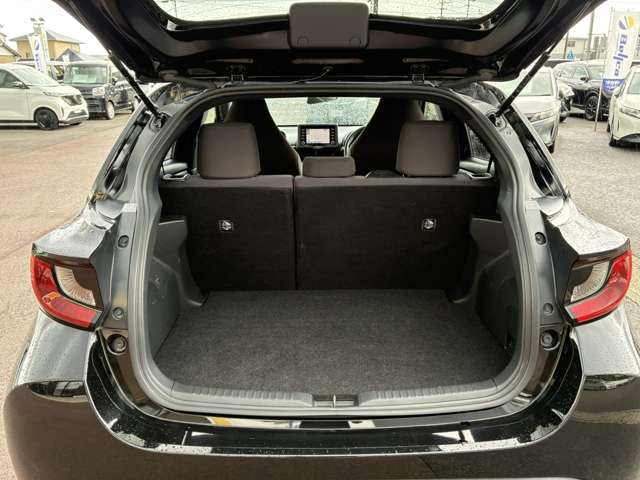 トヨタ ヤリス １．５ Ｘ ４ＷＤ R3年 (東海) 99