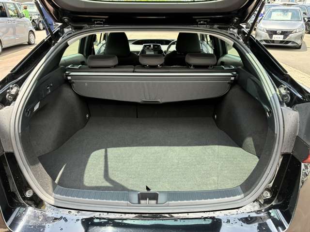 トヨタ プリウス １．８ Ｓ R3年 (東海) 99