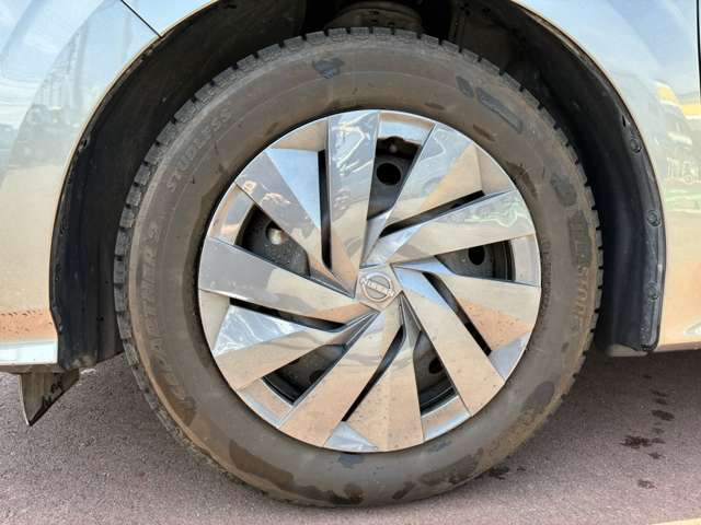日産 ノート １．２ Ｓ R3年 (東海) 99